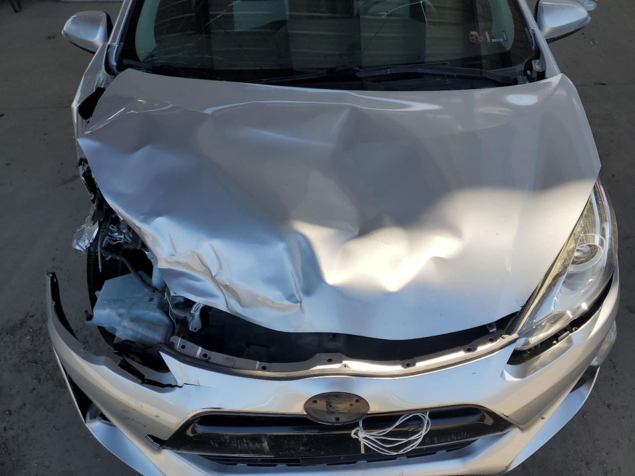 2015 TOYOTA Prius c