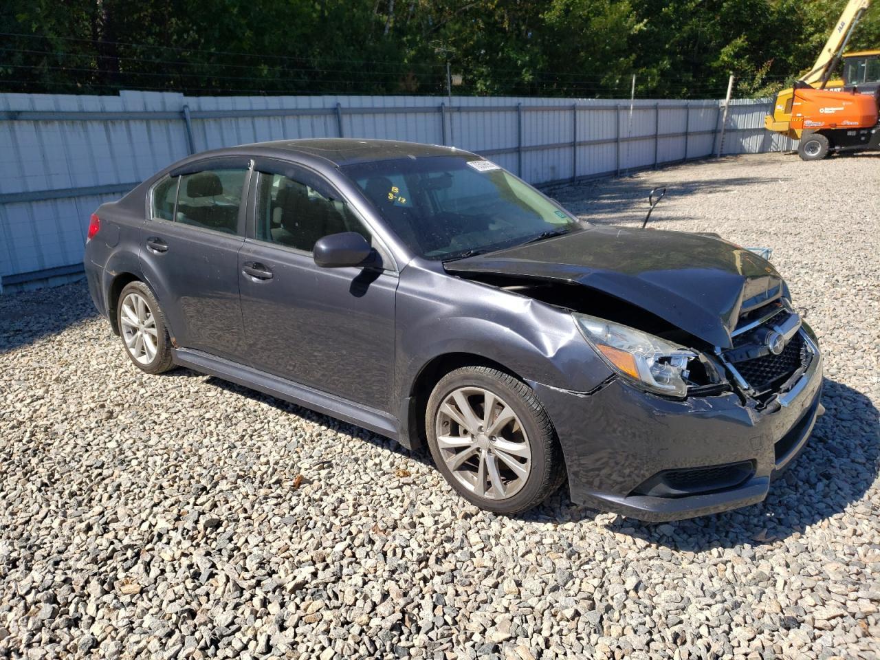 2013 SUBARU Legacy