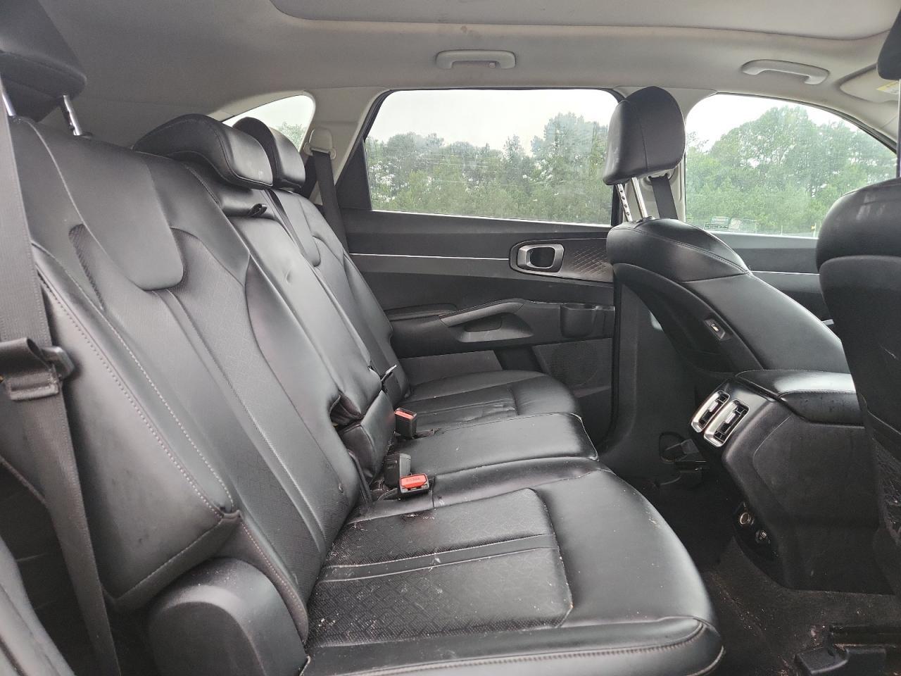 2023 KIA SORENTO