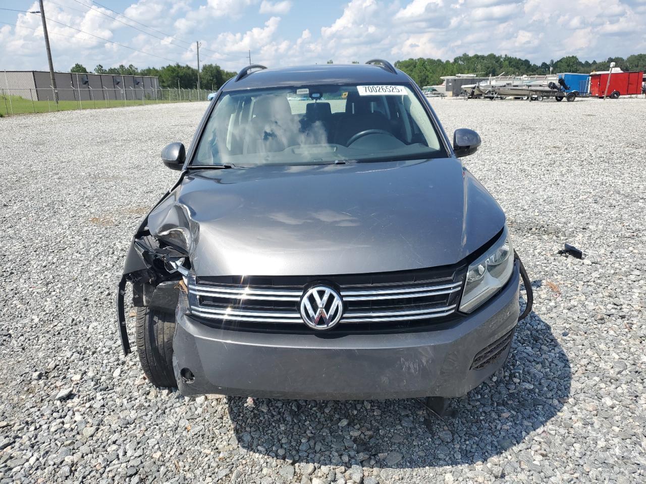 2016 VOLKSWAGEN TIGUAN