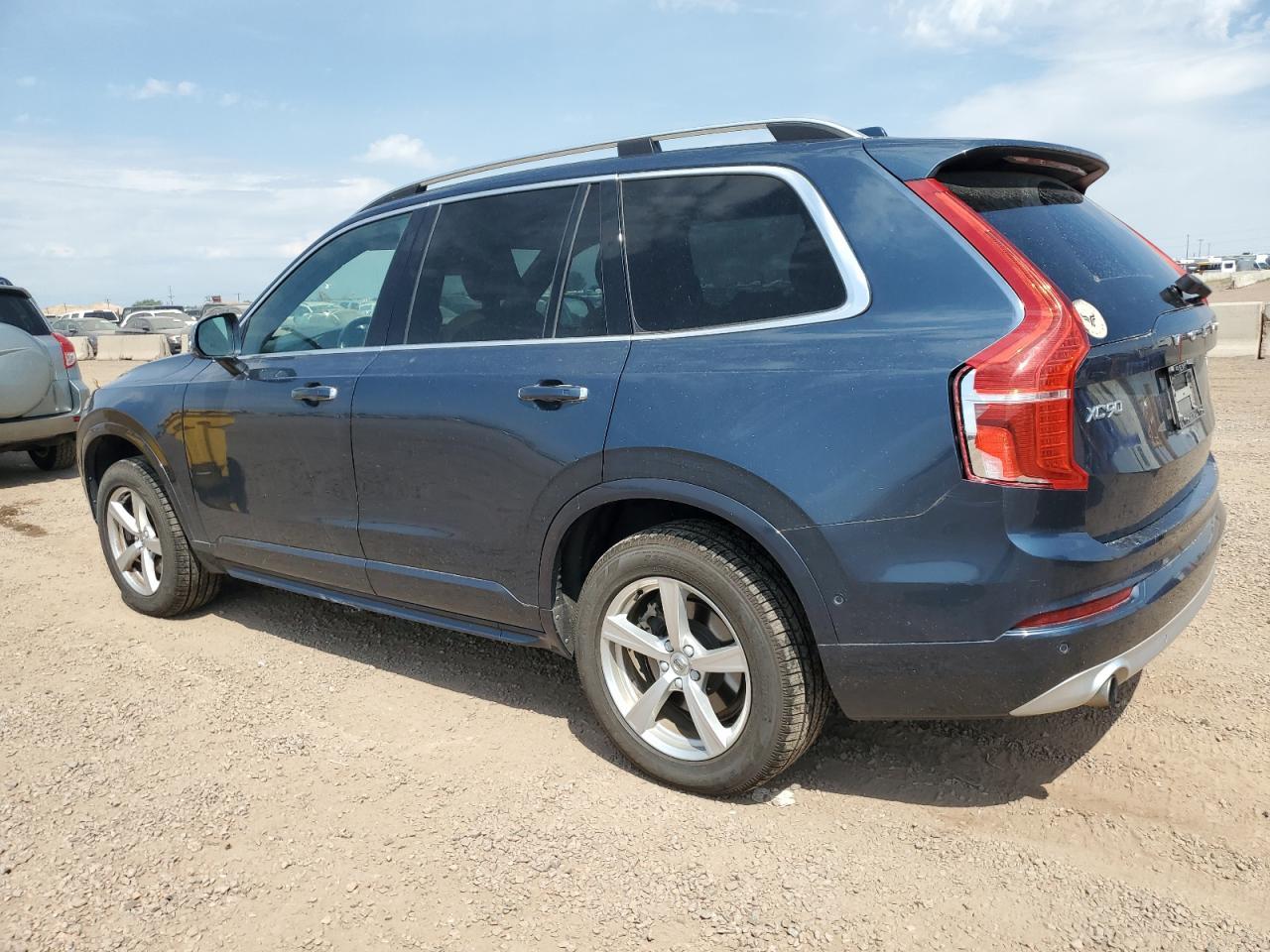 2018 VOLVO XC90