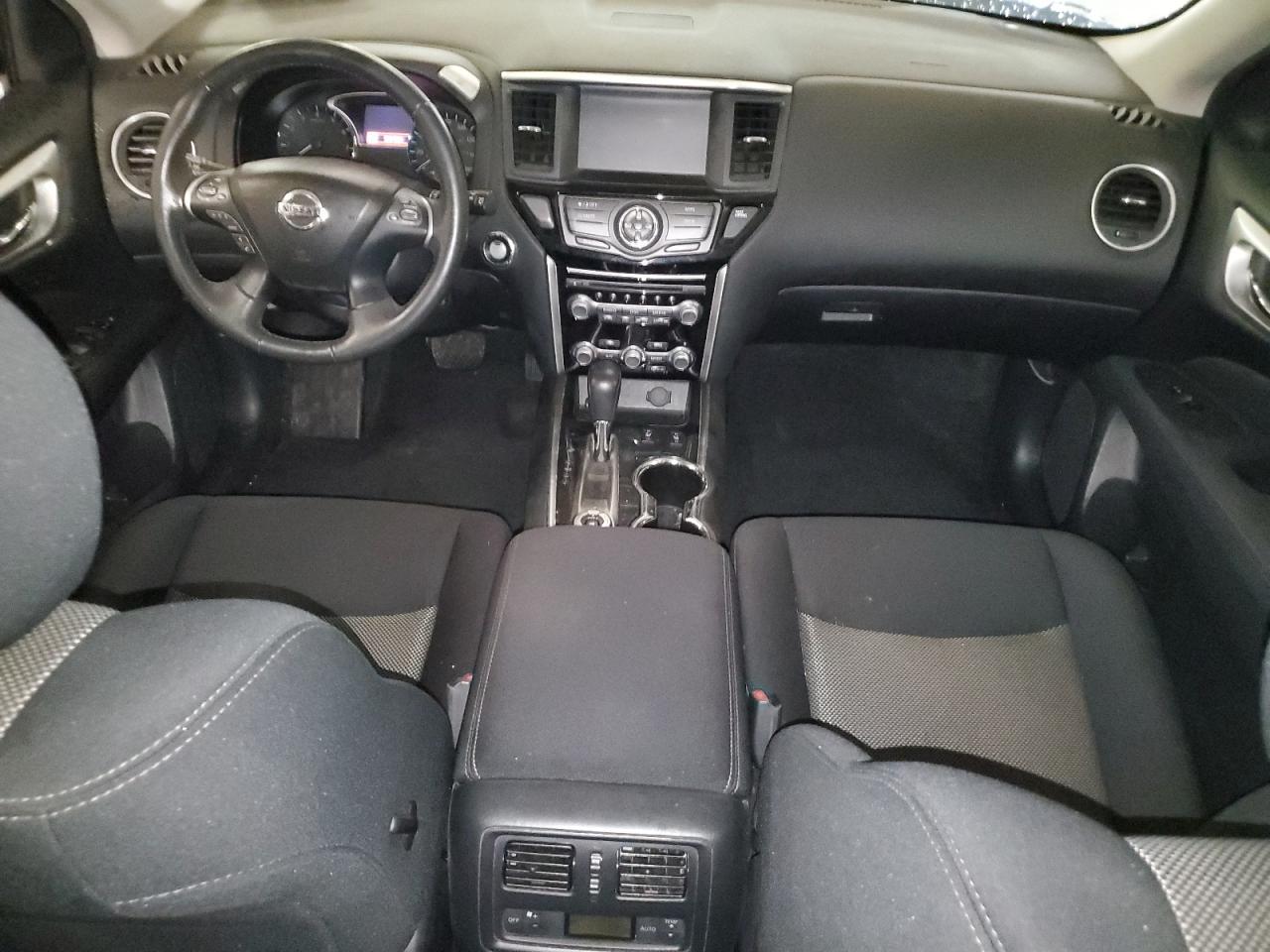 2017 NISSAN PATHFINDER