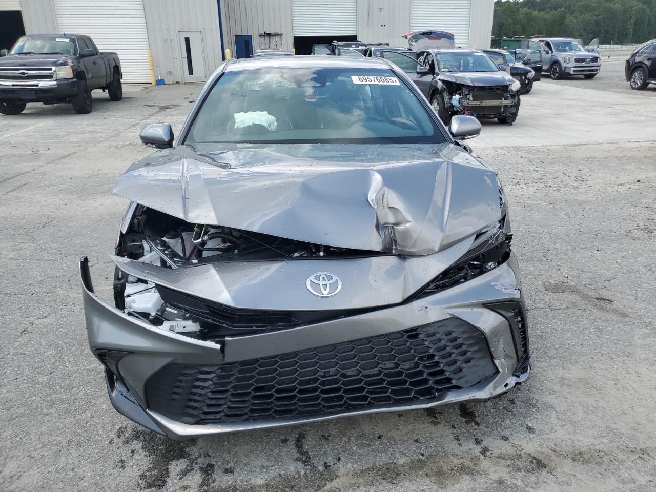 2025 TOYOTA CAMRY