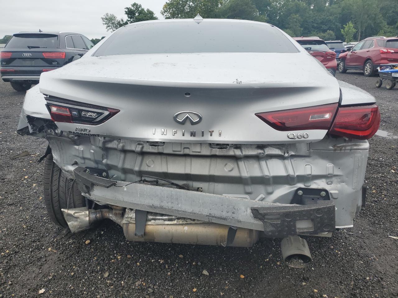 2017 INFINITI Q60