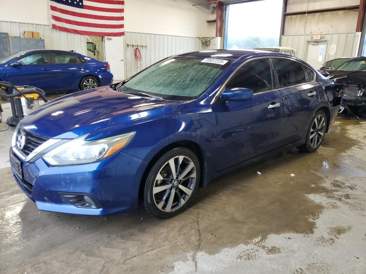 2017 NISSAN ALTIMA