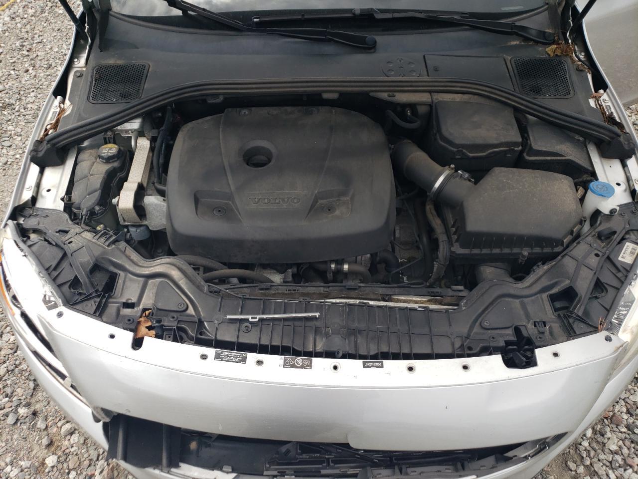 2018 VOLVO S60