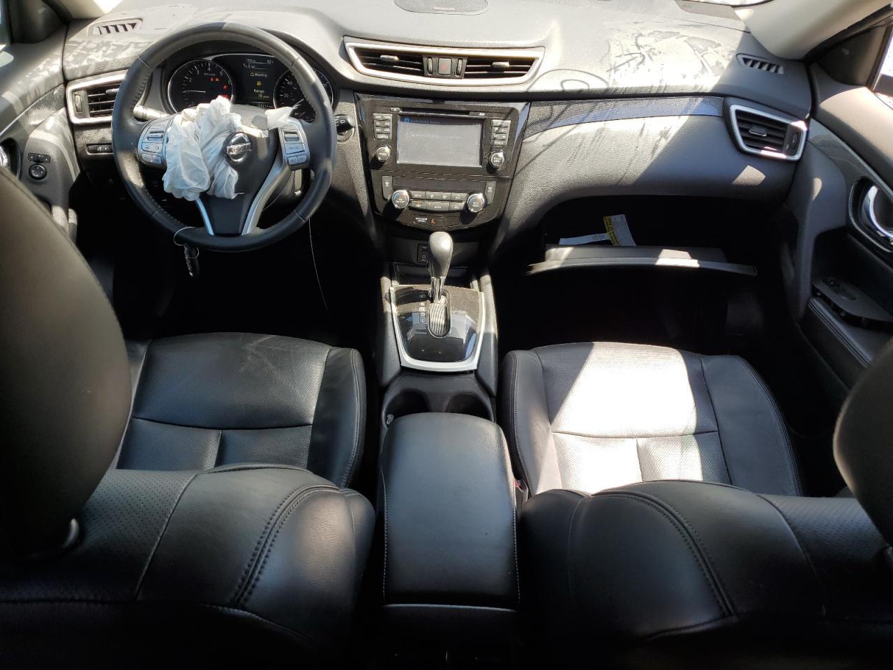 2015 NISSAN ROGUE