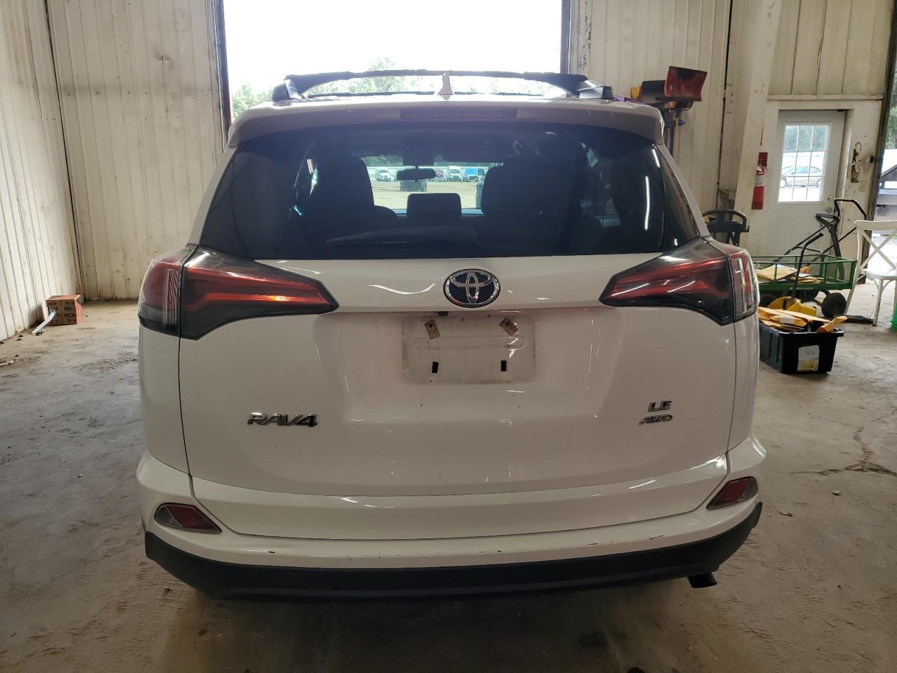 2016 TOYOTA RAV4
