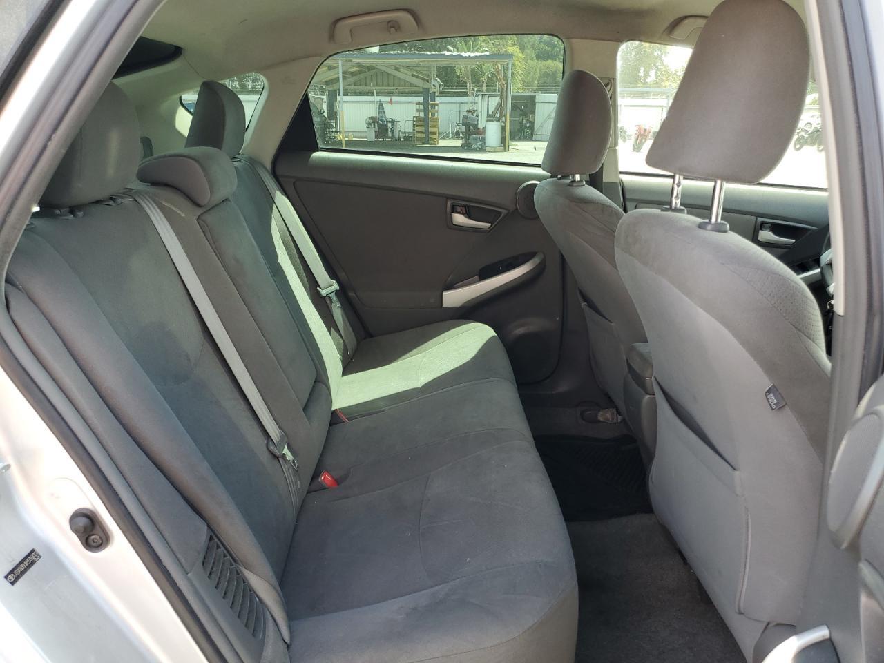 2011 TOYOTA PRIUS