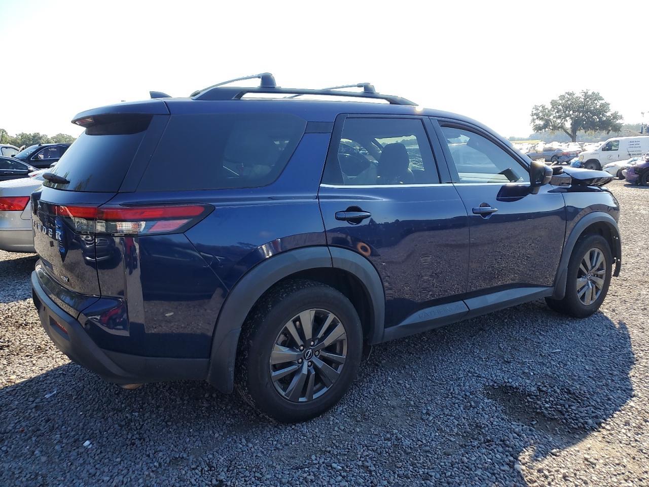 2022 NISSAN PATHFINDER