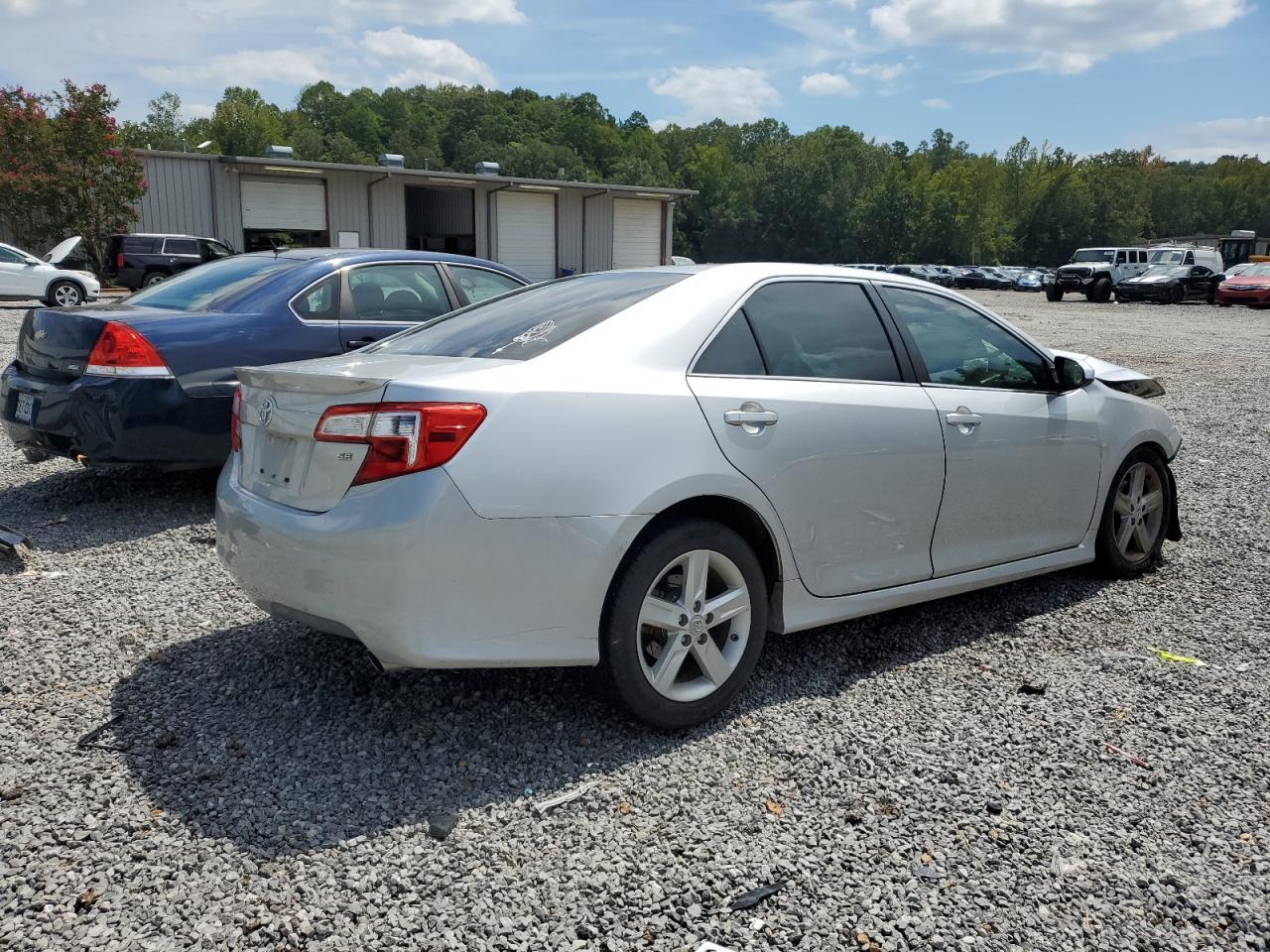 2013 TOYOTA CAMRY