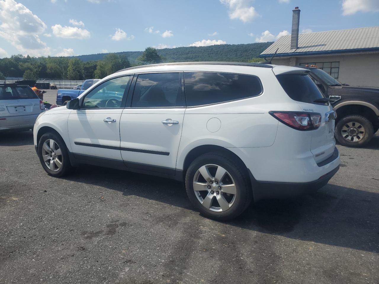 2017 CHEVROLET TRAVERSE