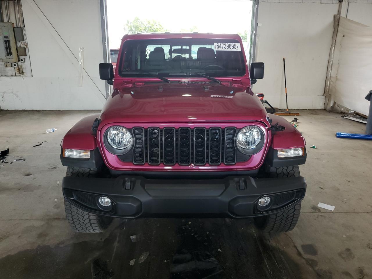2024 JEEP Gladiator