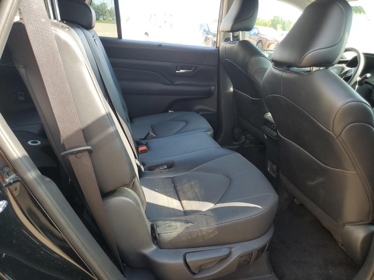 2024 TOYOTA HIGHLANDER