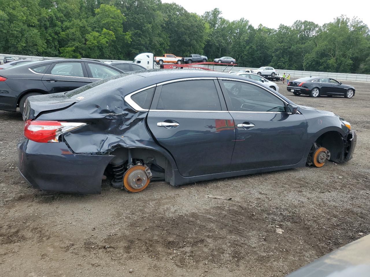 2017 NISSAN ALTIMA
