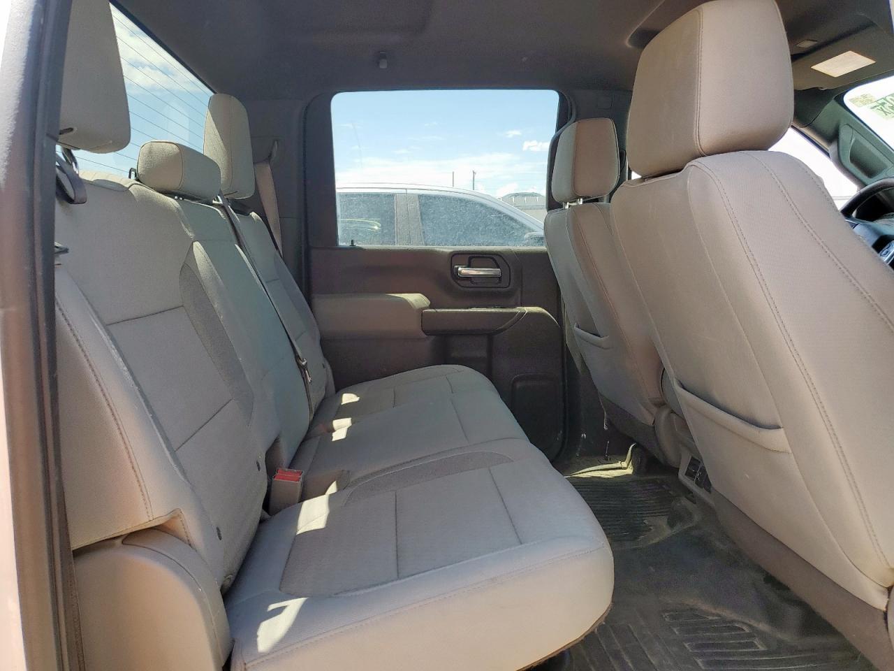 2021 CHEVROLET Silverado