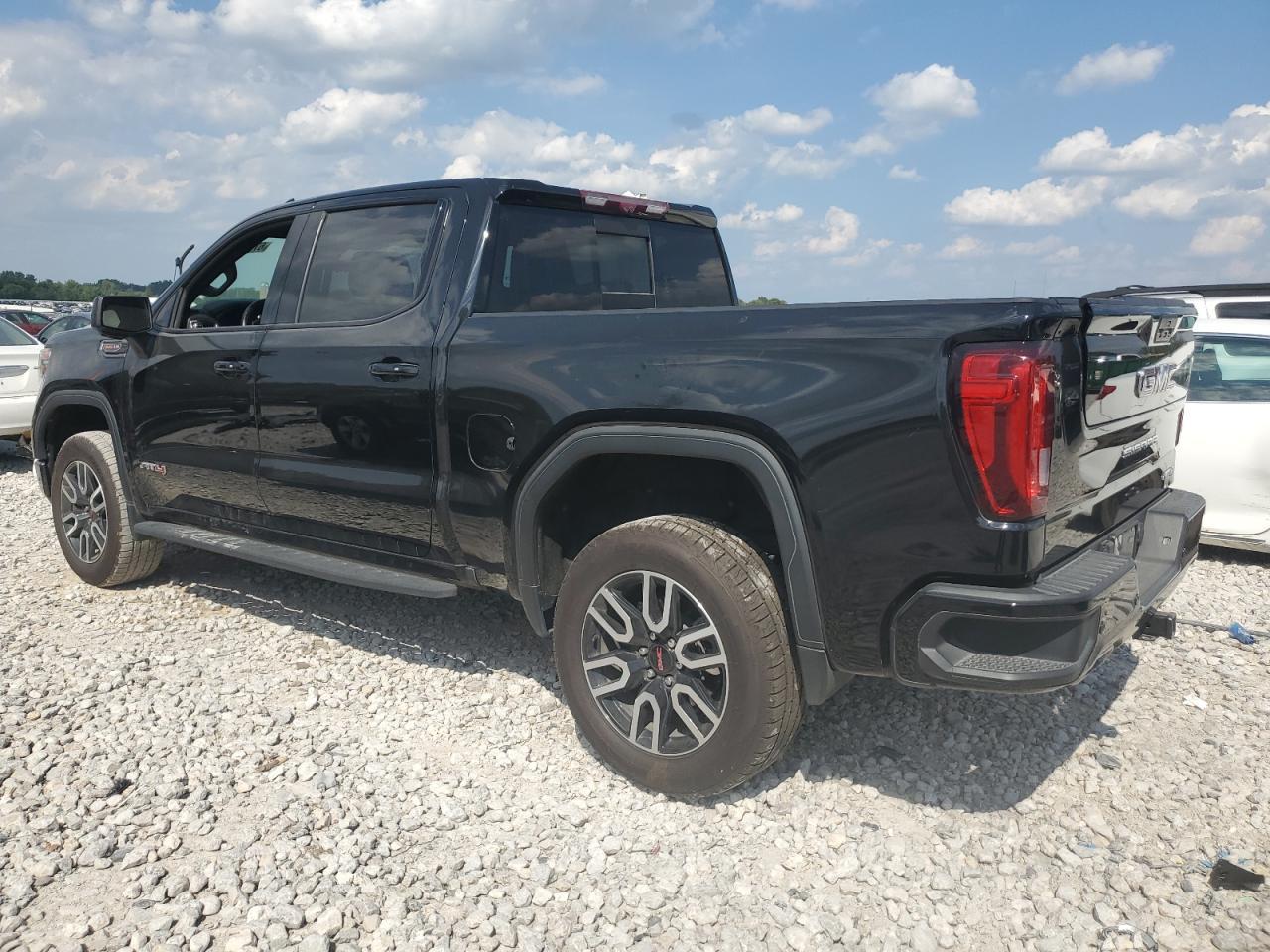 2022 GMC Sierra