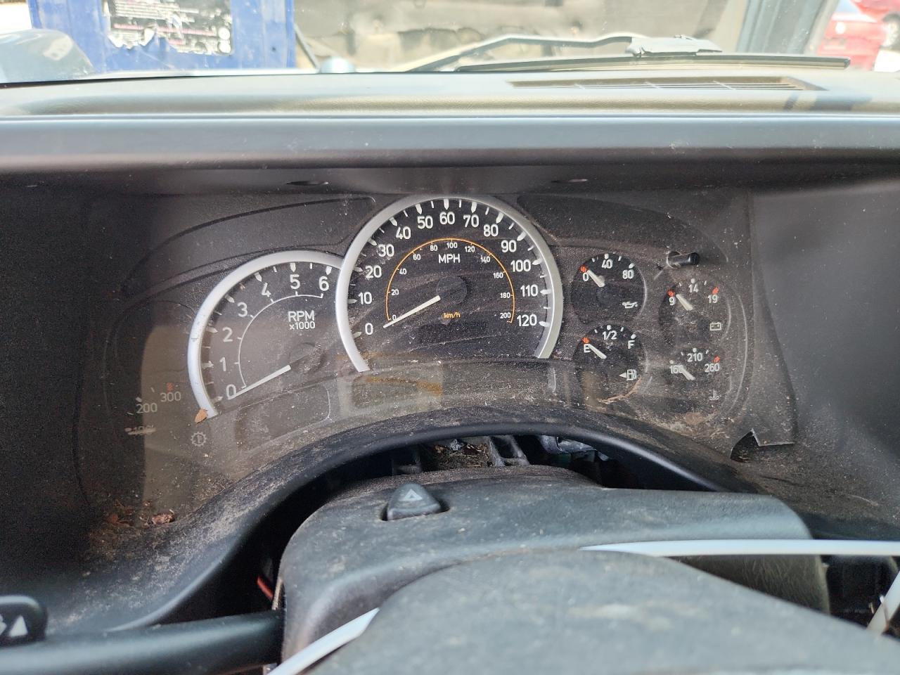 2005 HUMMER H2