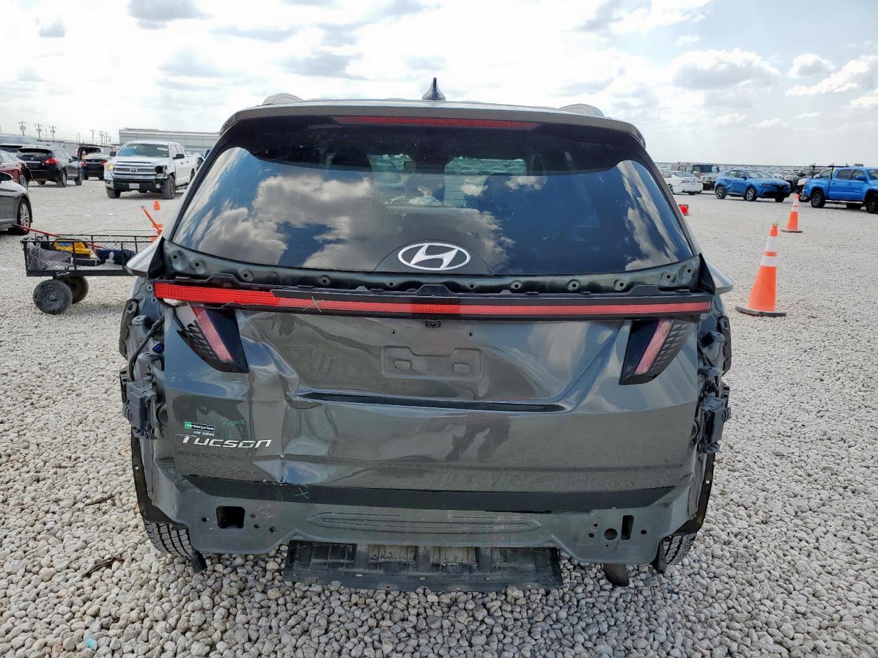 2022 HYUNDAI TUCSON