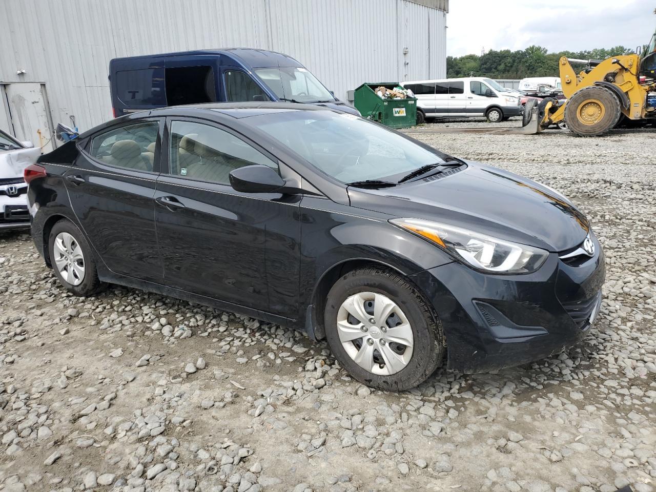 2016 HYUNDAI ELANTRA