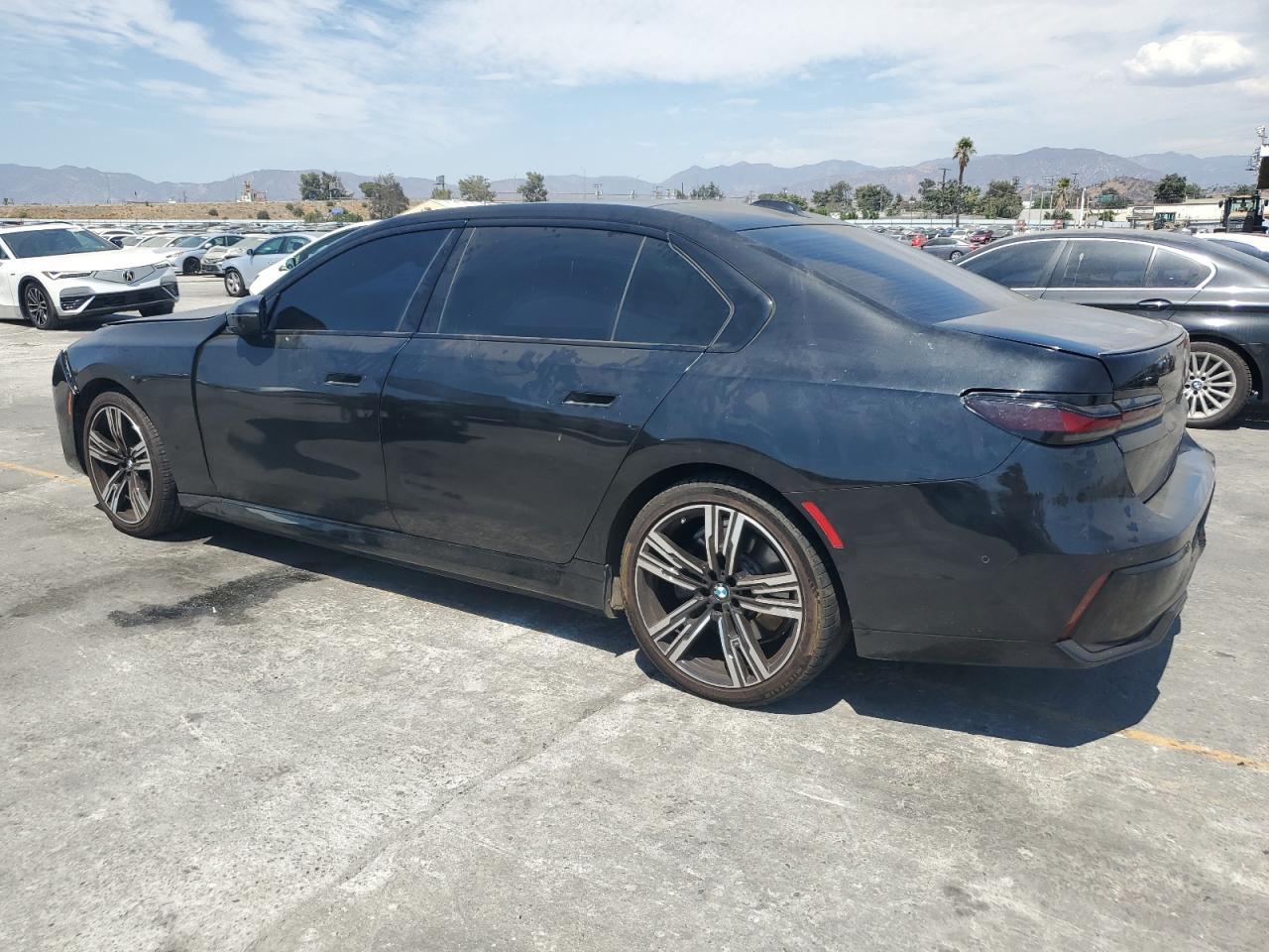 2024 BMW i7