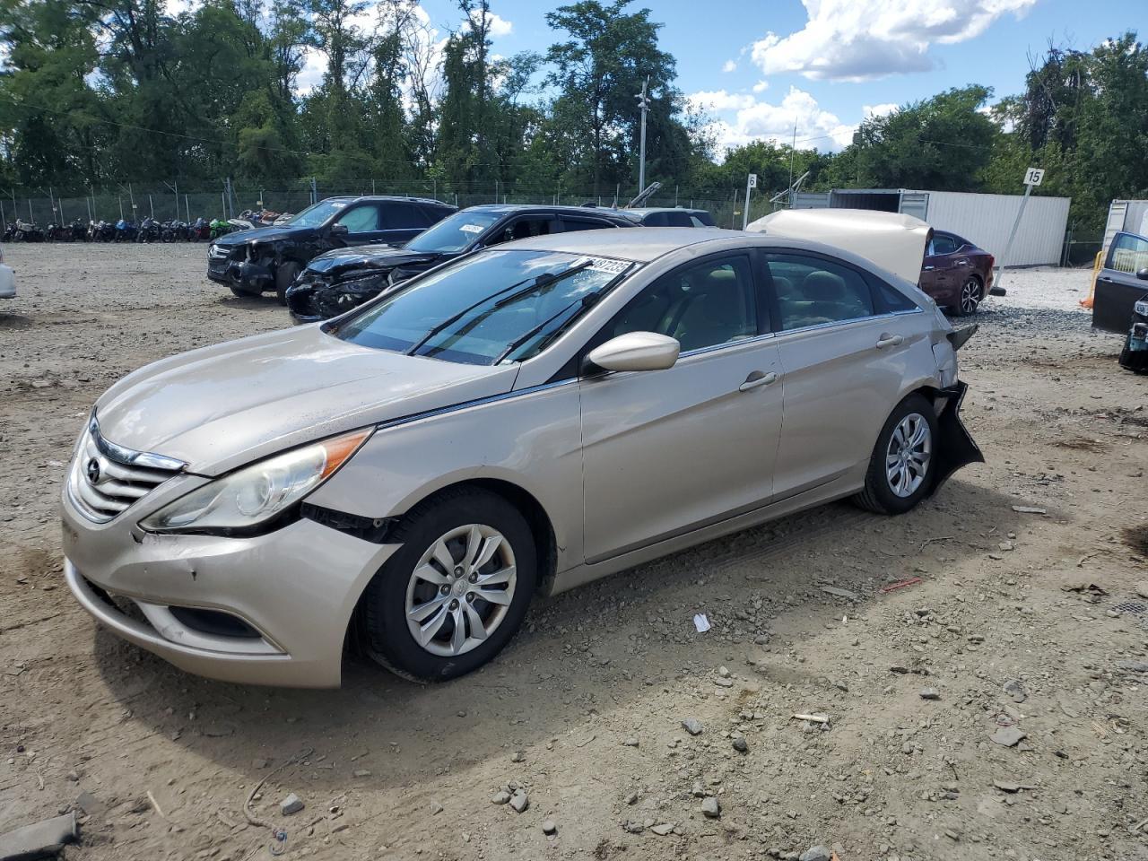 2011 HYUNDAI SONATA