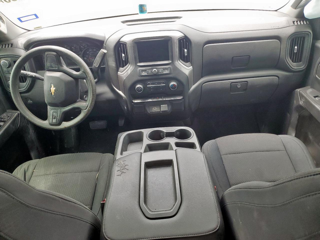 2020 CHEVROLET Silverado