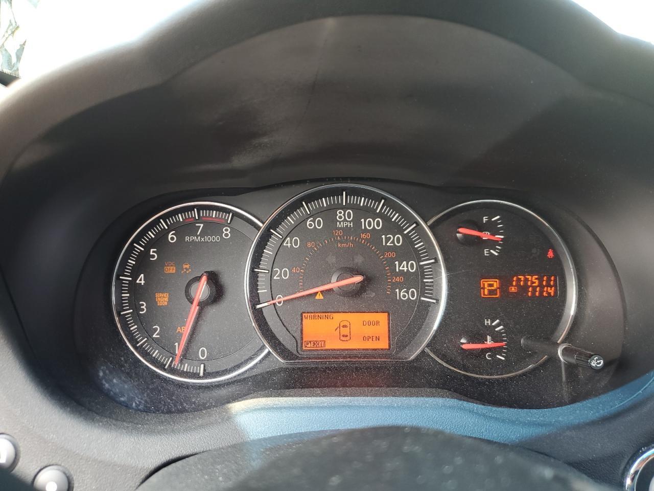 2010 NISSAN Maxima