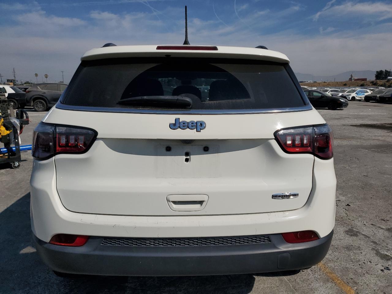 2021 JEEP Compass
