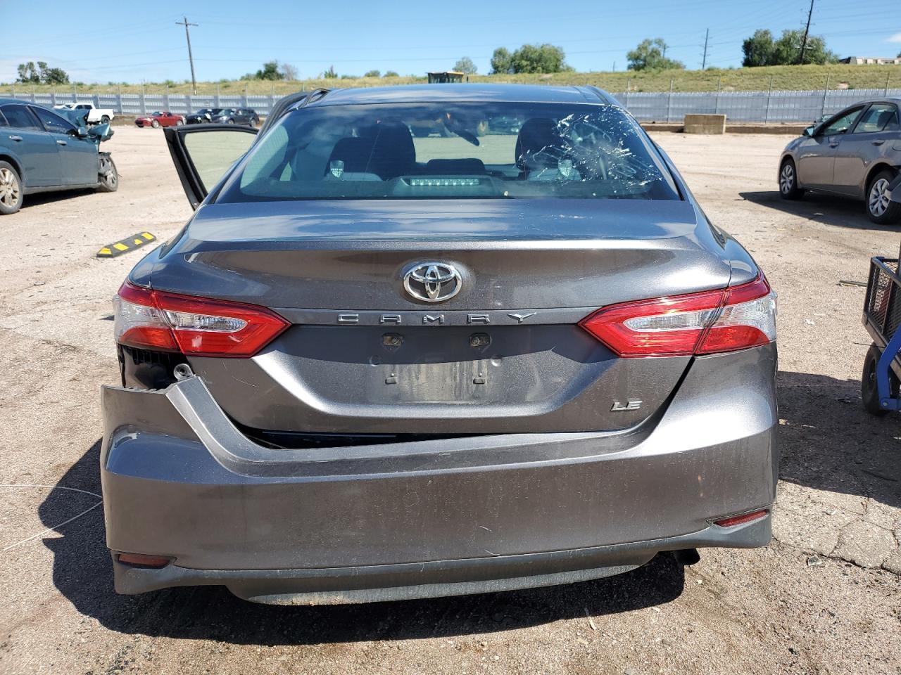 2018 TOYOTA CAMRY