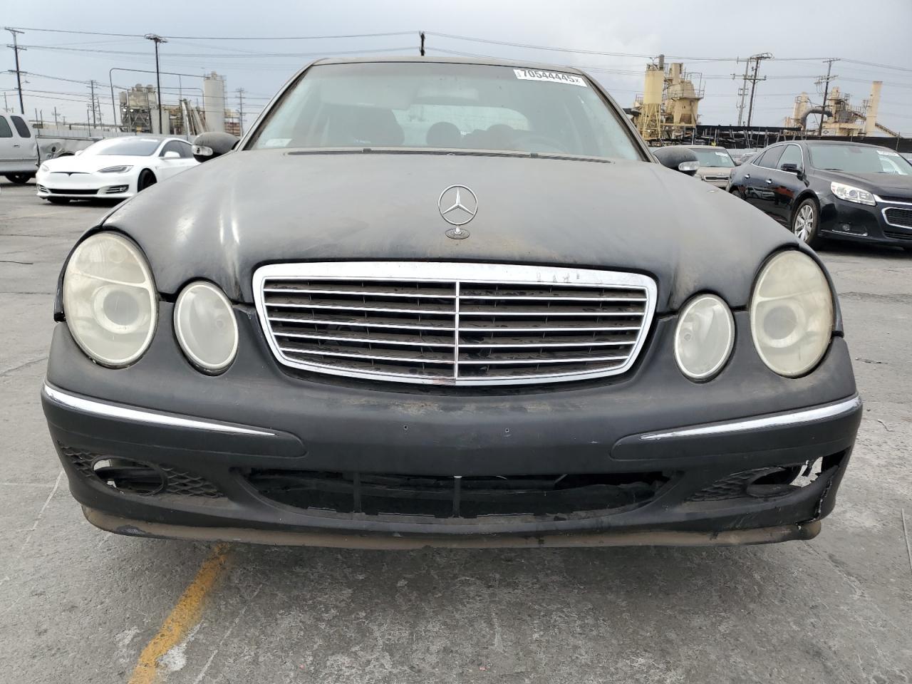 2004 MERCEDES-BENZ E-Class