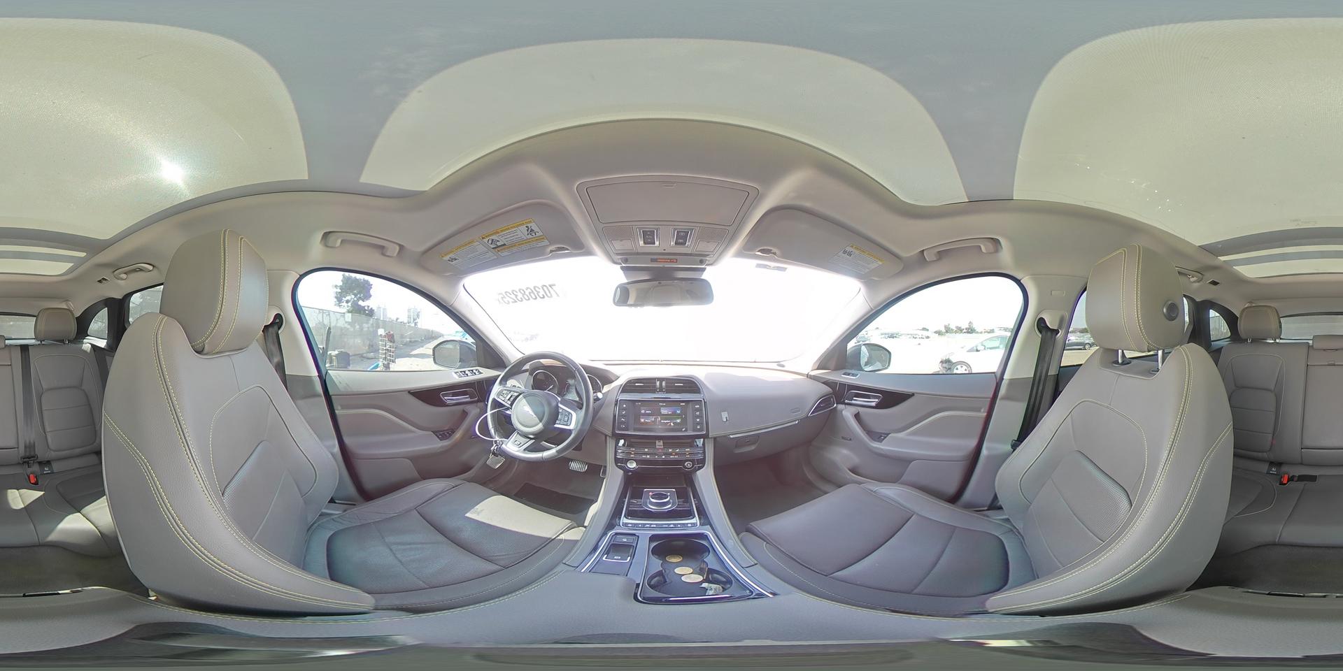 2018 JAGUAR F-Pace