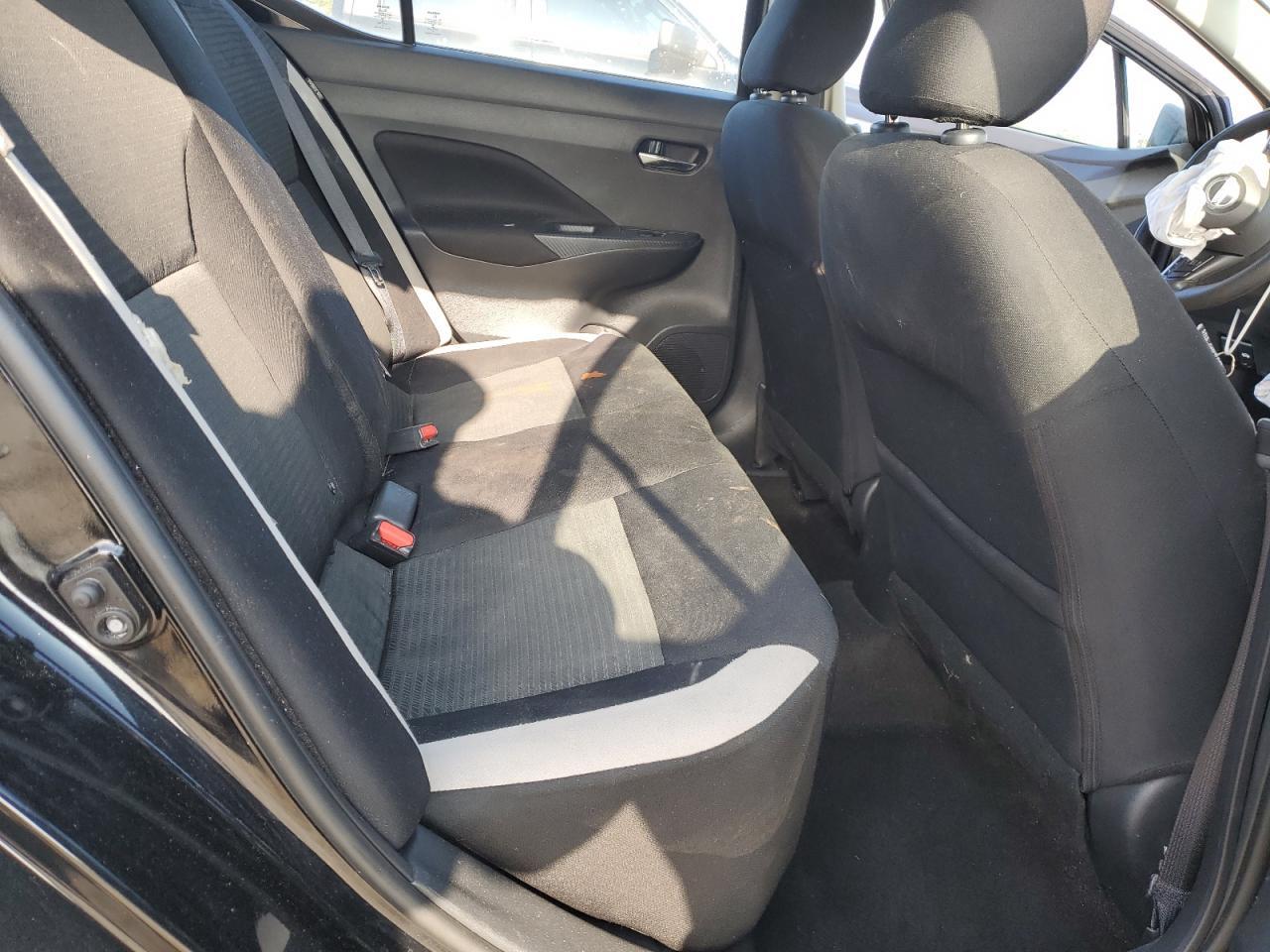 2021 NISSAN VERSA