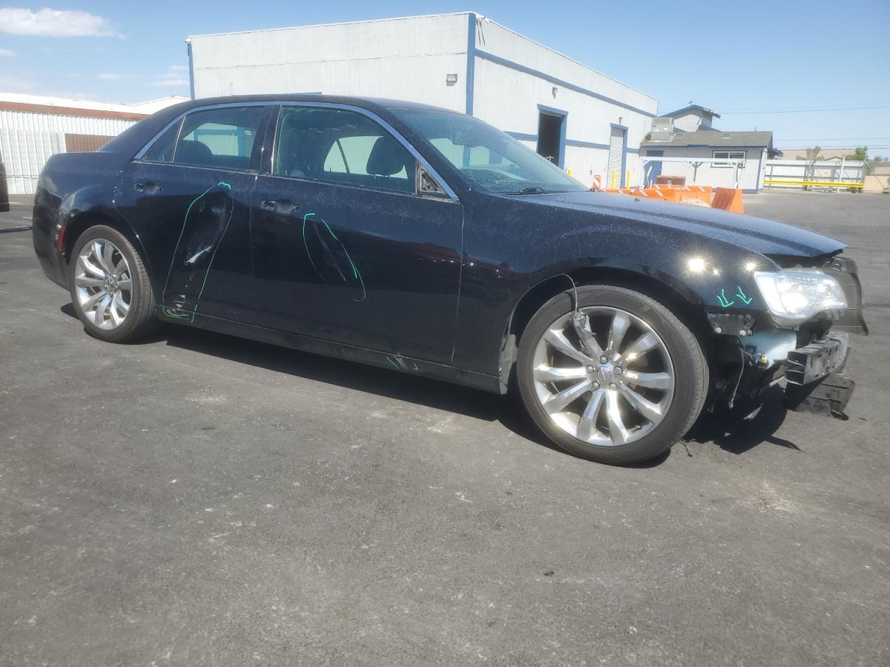 2020 CHRYSLER 300