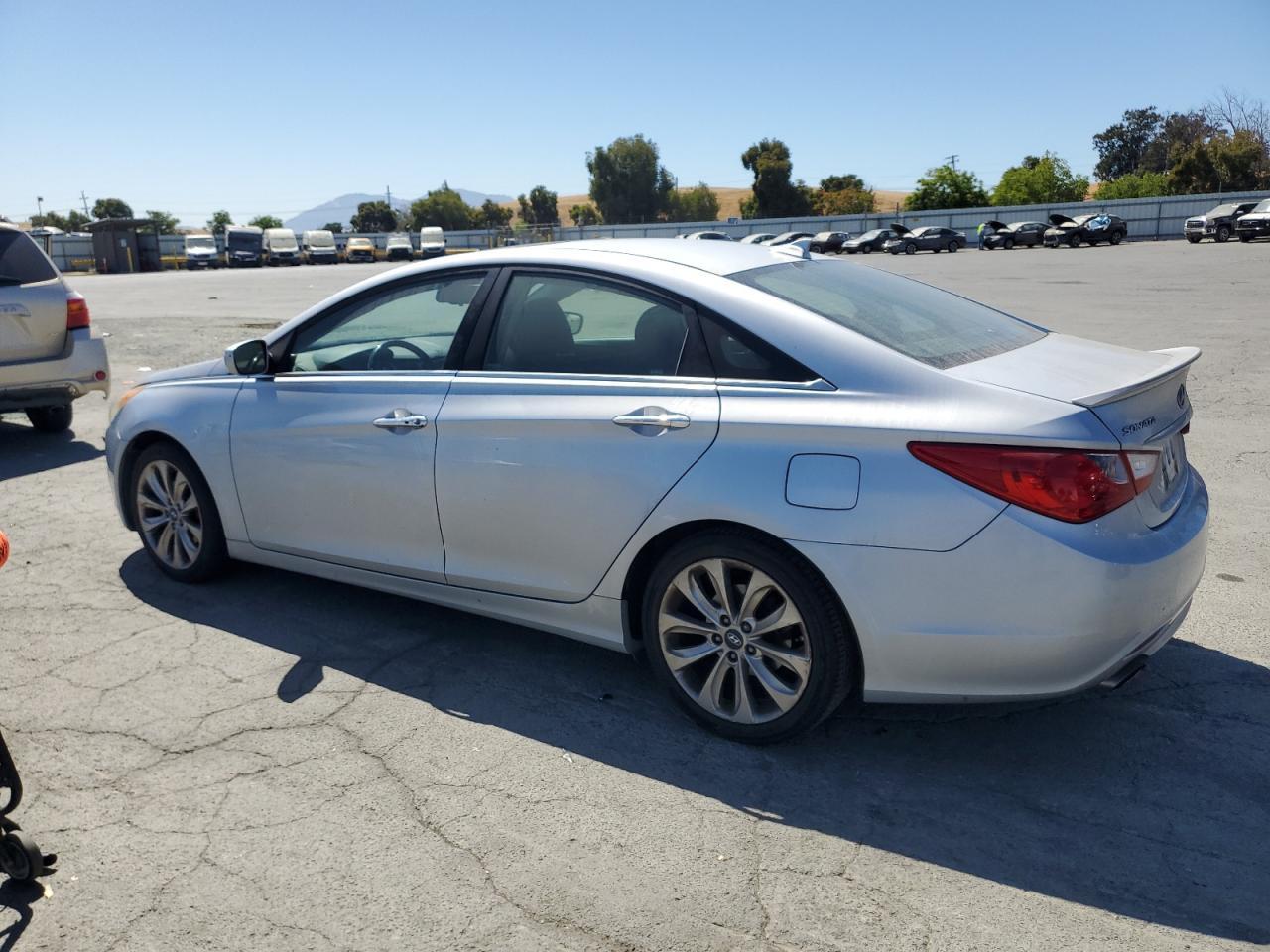 2012 HYUNDAI SONATA