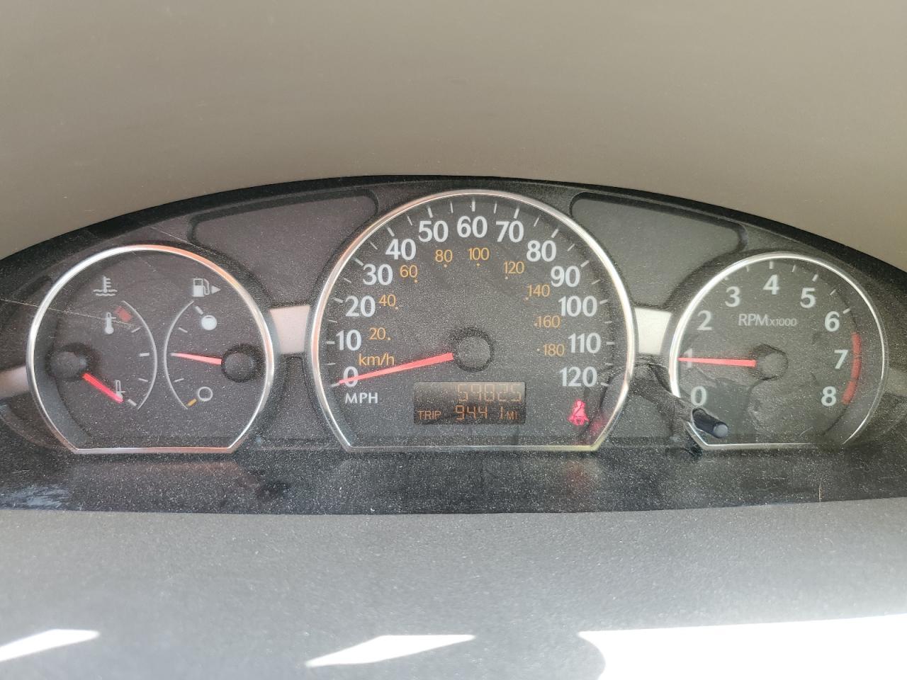 2005 SATURN Ion