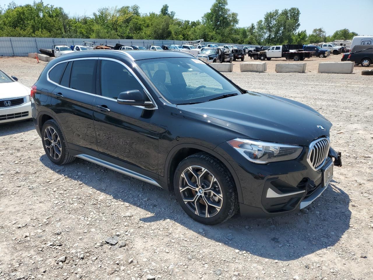2022 BMW X1