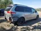 2011 TOYOTA SIENNA