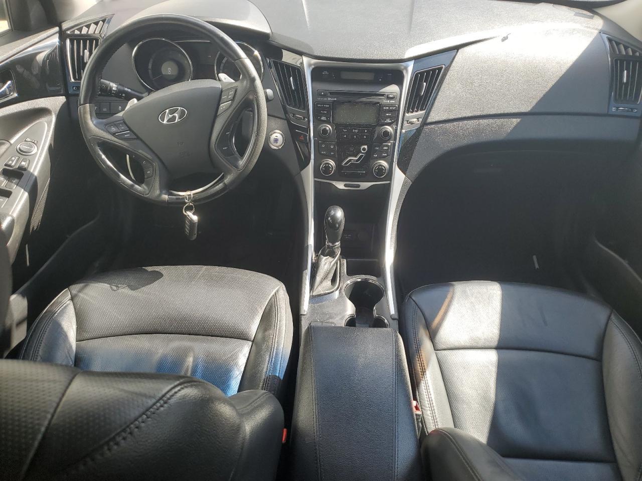 2013 HYUNDAI SONATA