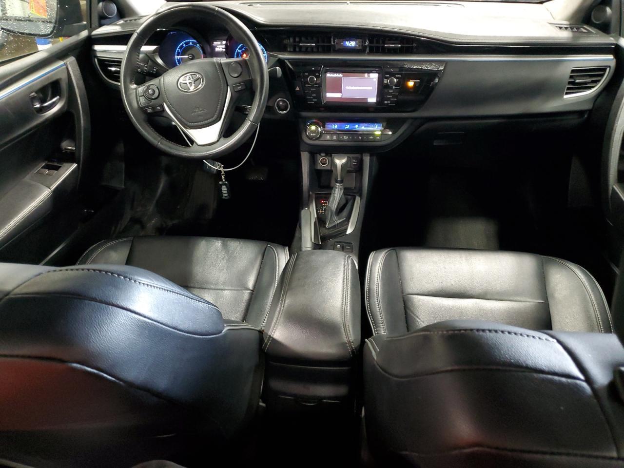 2016 TOYOTA COROLLA