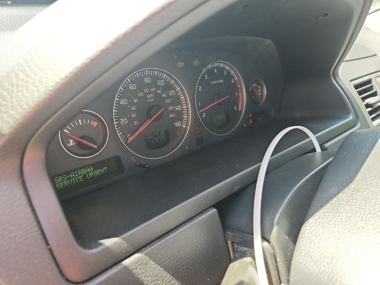 2009 VOLVO XC90