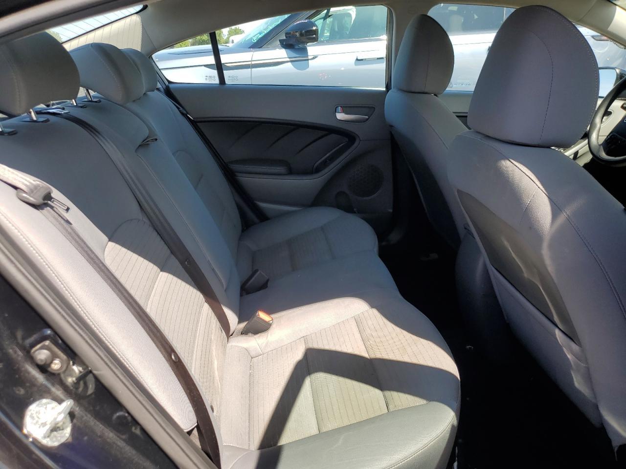 2018 KIA FORTE
