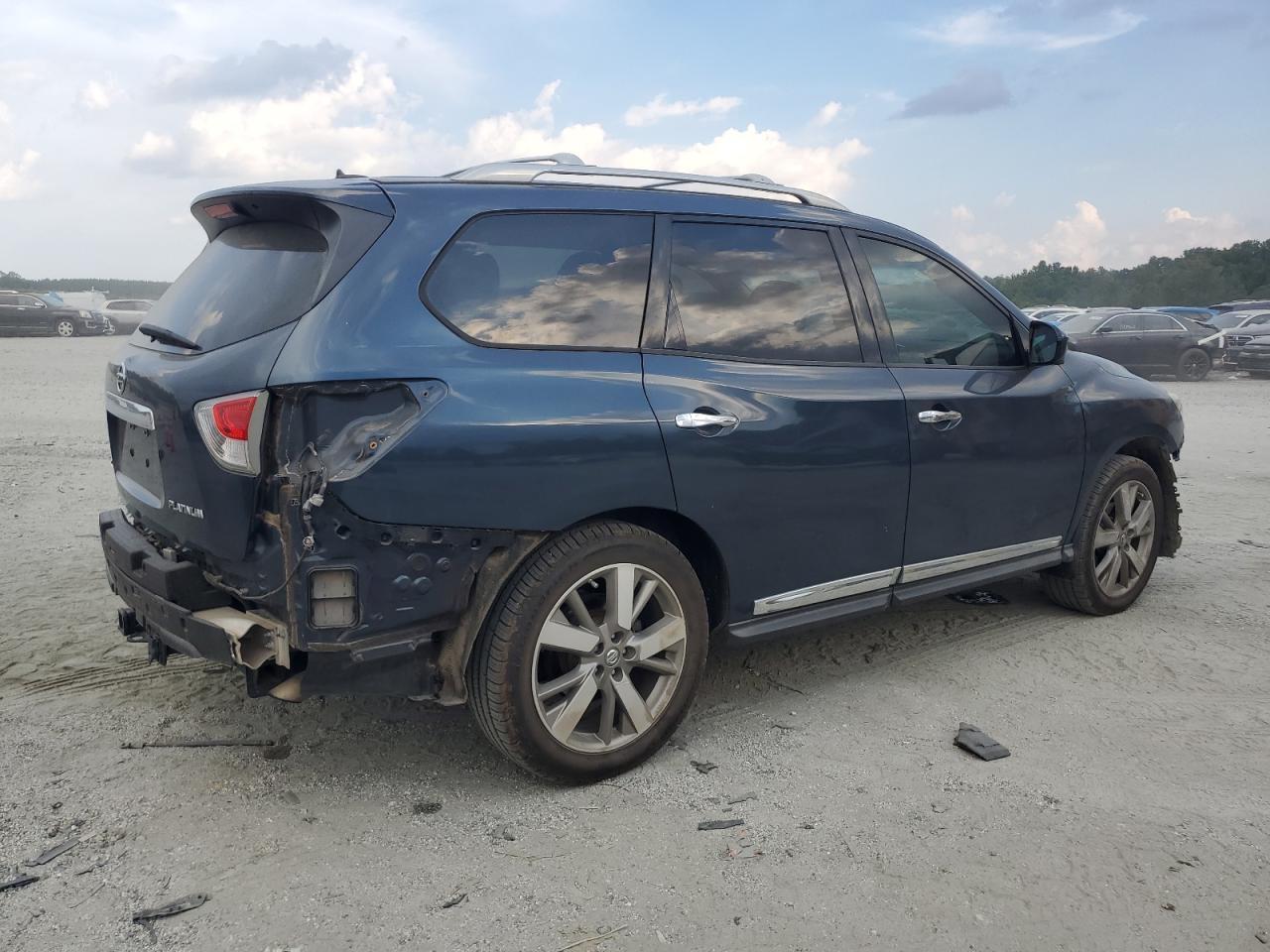 2014 NISSAN PATHFINDER