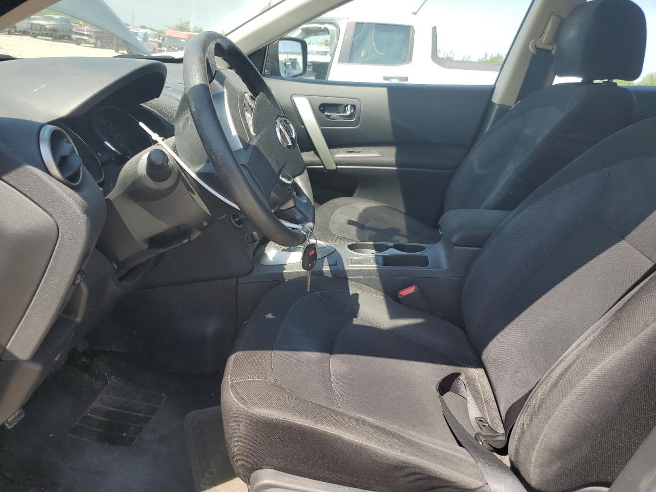 2013 NISSAN ROGUE