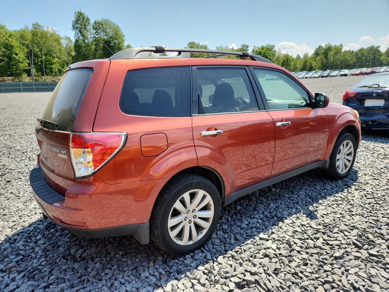 2011 SUBARU FORESTER