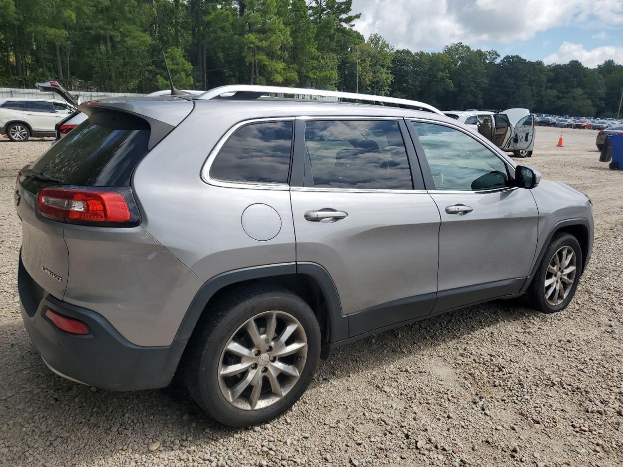 2018 JEEP CHEROKEE