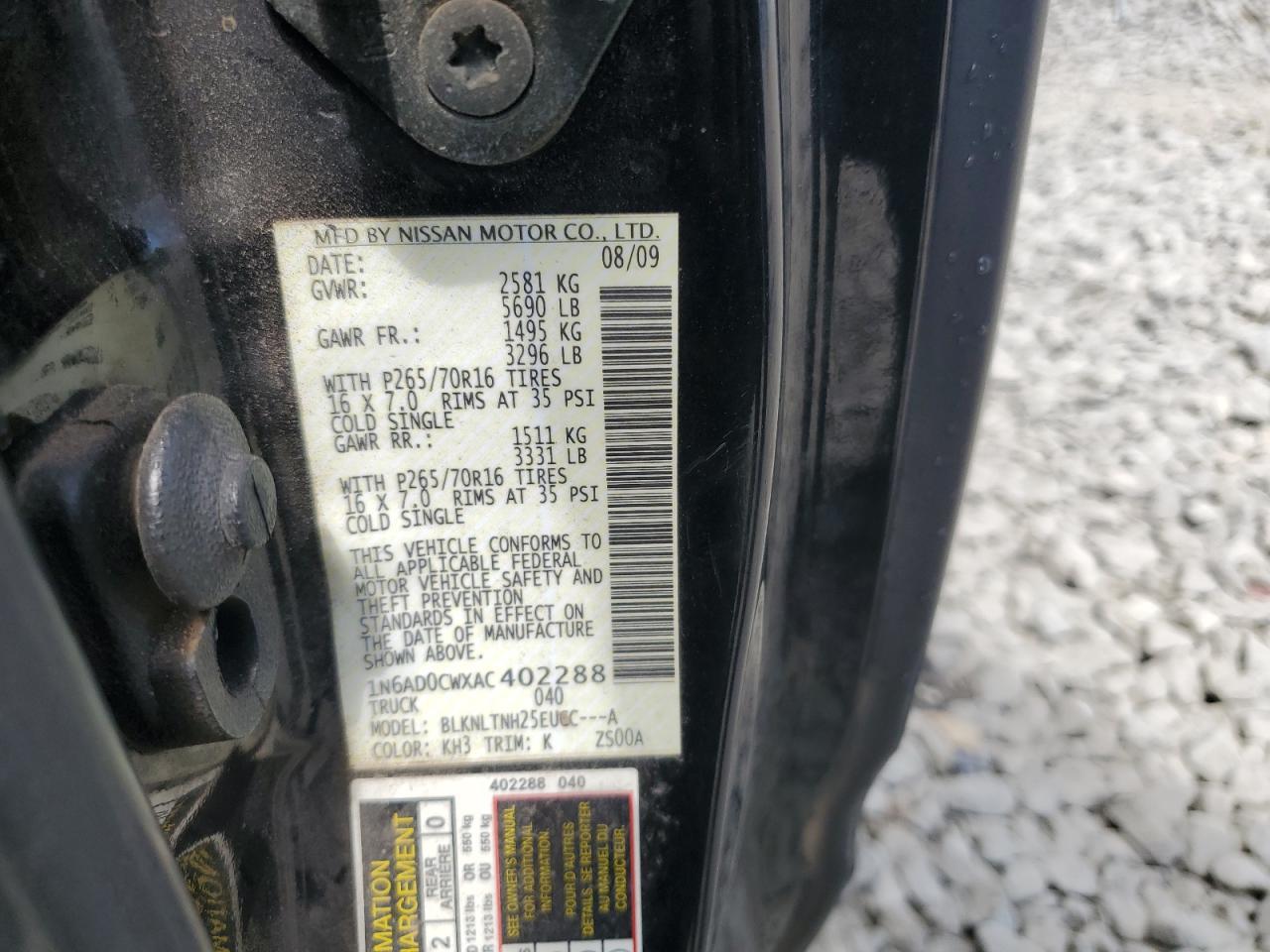 2010 NISSAN Frontier