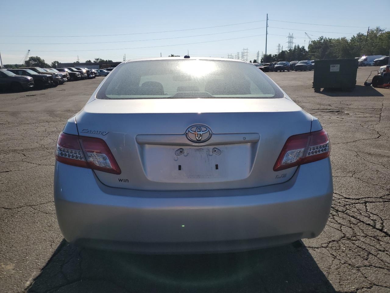 2010 TOYOTA CAMRY
