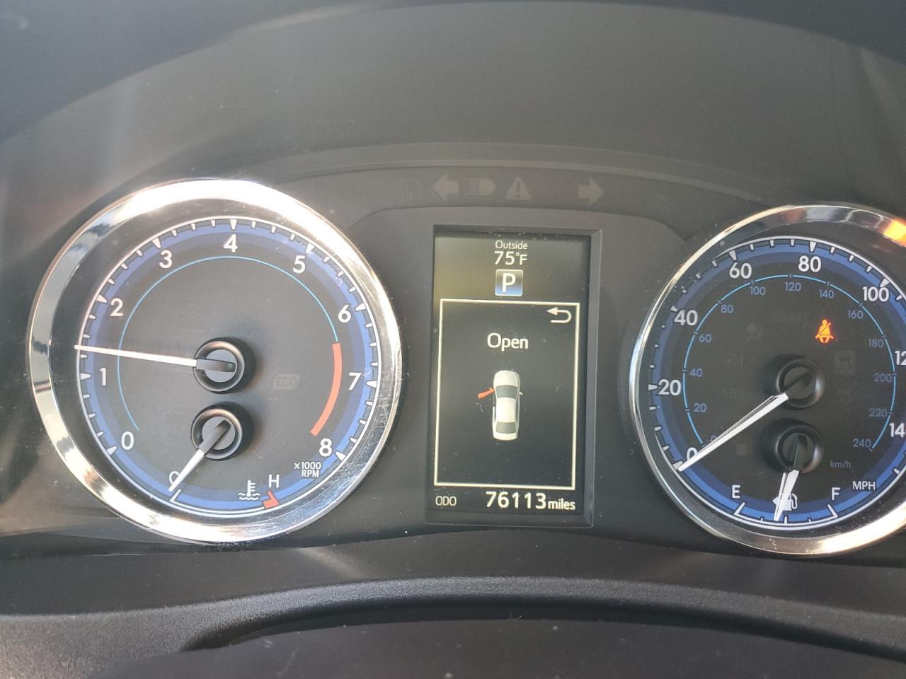 2018 TOYOTA COROLLA
