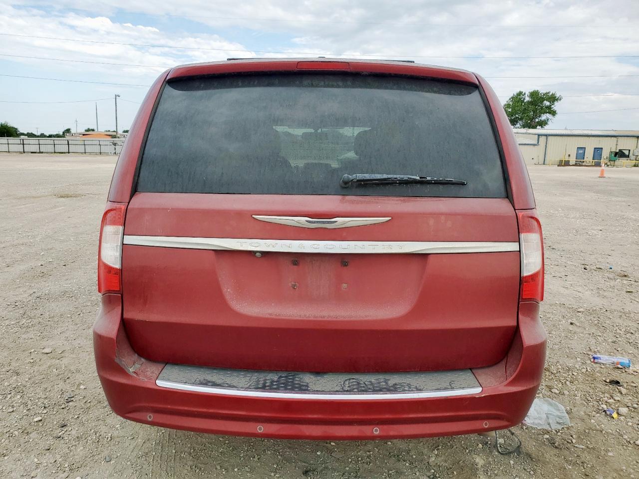 2012 CHRYSLER Town & Country